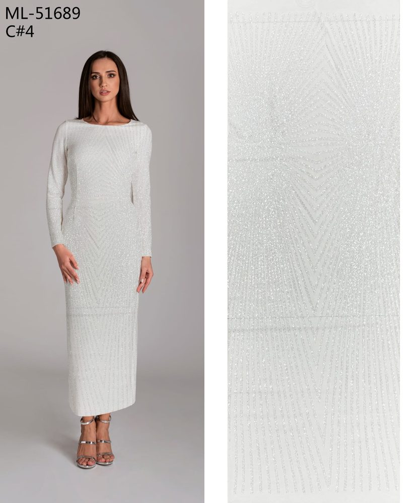 51689 Opulenta Cu Paiete Si Pietre Stralucitoare