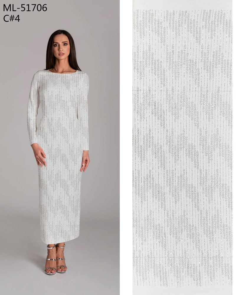 51706 Opulenta Cu Paiete Si Pietre Stralucitoare