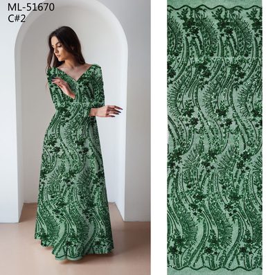 51670 Opulenta Cu Paiete Si Pietre Stralucitoare