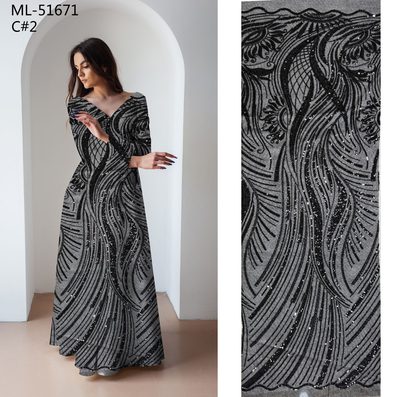 51671 Opulenta Cu Paiete Si Pietre Stralucitoare